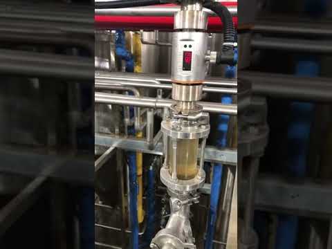 Full view flow glass with spool type