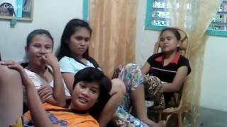 watching  Horror and Zombie movies~