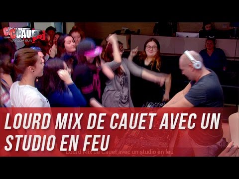 Lourd Mix de Cauet avec un studio en feu - C’Cauet sur NRJ