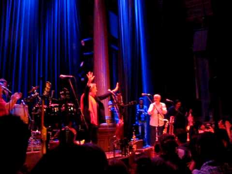 Inti Illimani & Arja Saijonmaa - Jag vill tacka Livet