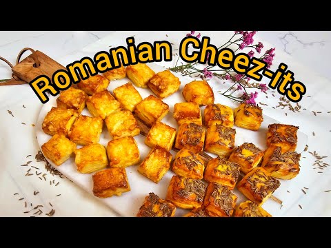 Cheesy bites, Romanian "saleuri" |cheese pastries with lots of layers |saratele foietate cu cascaval