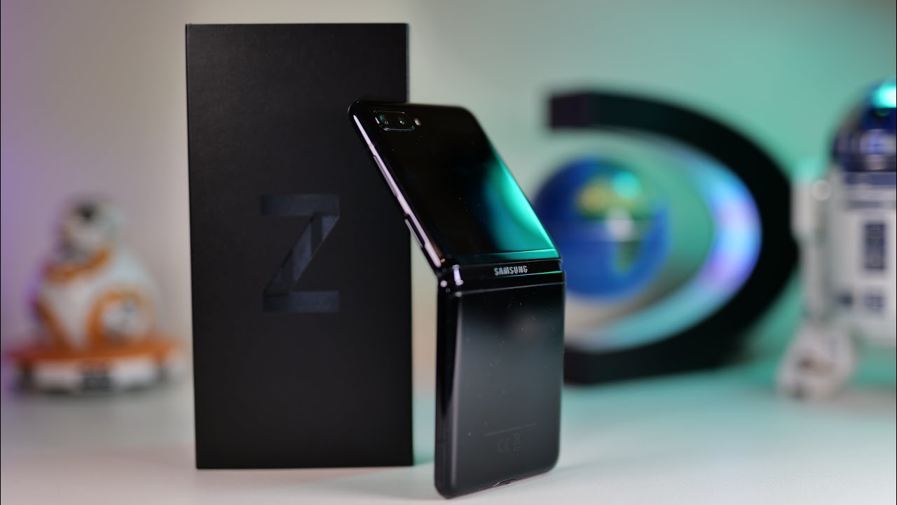 Galaxy Z Flip Unboxing and First Impressions