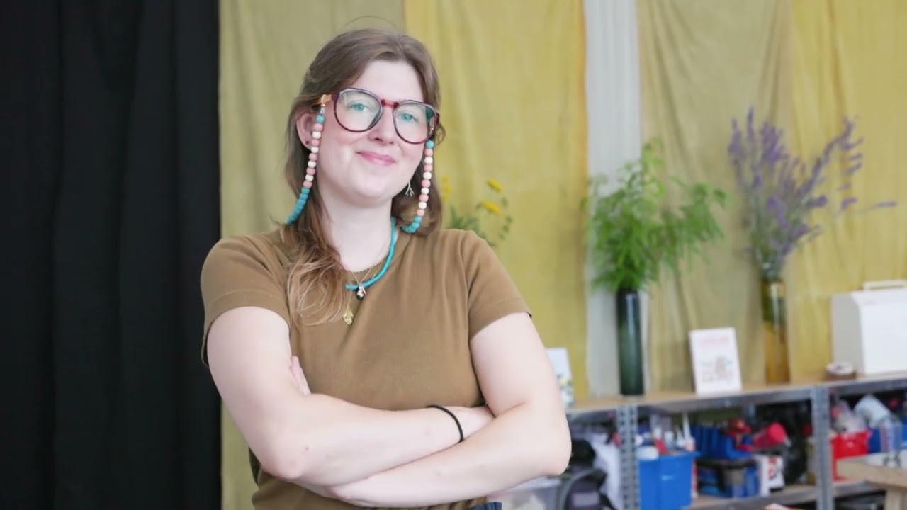 Découvrez la teinture au Batik avec Marie - Vidéo
