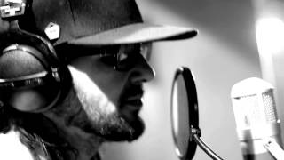 Korn - &#39;Freak On A Leash&#39; live - BBC Radio 1 Rock Show