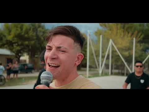 LA BANDEJA - RECORRIENDO BARRIOS (La Paz - San Vicente)  [Enganchado Cumbia en vivo]