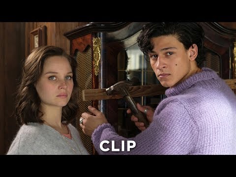 KALTE FÜSSE - Clip "Denis zuhause in Berlin" - Ab 10.1.19 im Kino!