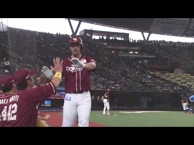 【2回表】打球はそのままレフトスタンドへ!! イーグルス・阿部寿樹 反撃の狼煙を上げる5号ソロ!! 2024年8月4日 埼玉西武ライオンズ 対 東北楽天ゴールデンイーグルス