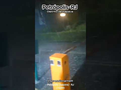 FORTE GRANIZO EM PETRÓPOLIS-RJ IMPRESSIONA #granizo #tempestade #rio #ventos #itaipava #petropolis
