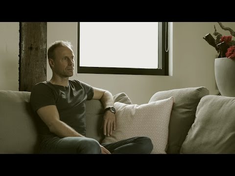 Cubic Nomad & Frank van Gils - Ordinary Man [Official Video]