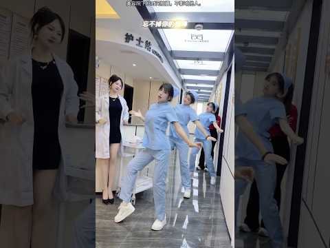 跑的都挺快 #我曾经发了疯的想 #下班后的日常 #美容院的生活 #舞台无处不在 #dance #dancecover