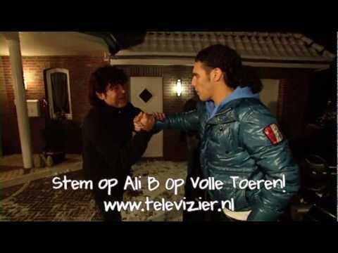 Dennie Christian rapt Rosamunde voor Ali en Yes-R - ABOVT 1