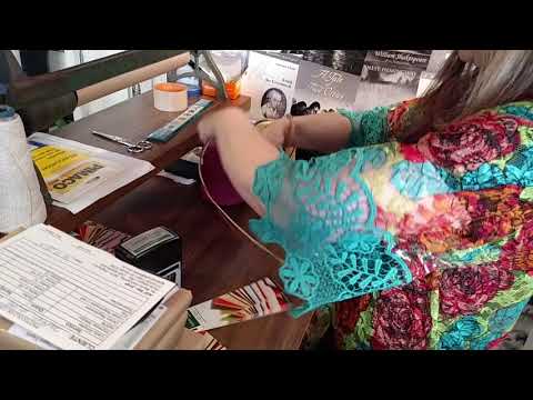 Sapere aude: Letícia empacota o Leminski