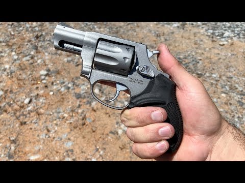 Taurus 942 22 Magnum review- 8 shot compact revolver for plinking or protection.