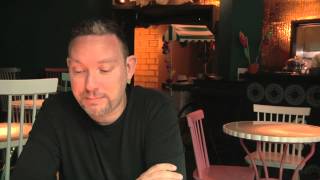 Presentació del prestatge de cuina i vins