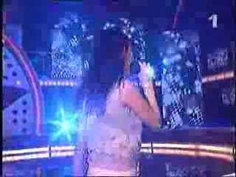 Martina Schindler - Left outside alone