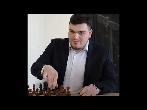 Igor Janik nosi stanik!