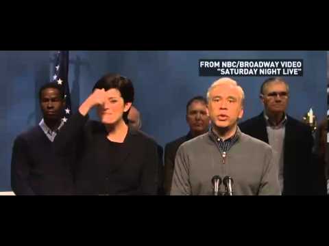 'SNL' spoofs Bloomberg's interpreter