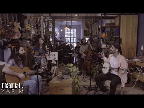 Zeyn'el & Gizem Dalgıç - Yine Yeşillendi Fındık Dalları (Akustik)