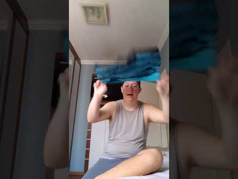 O meu nome é ialisson Peterson de Almeida eu tenho 29 anos