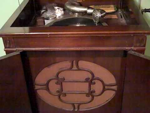 Colonial Club Irving Kaufman Bob Haring Give Me Today Roaring 20's Brunswick