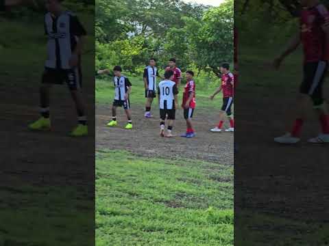 FUTBOL EN SAN ILDEFONSO, SAN VICENTE ⚽🔥