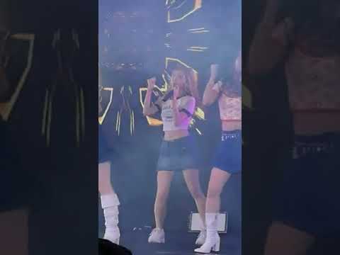 221009 (Earn Fancam) Sugar Candy - รักหนึ่งคำ @ J-Trends in Town 2022 - Central World