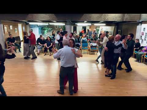 Una piccola grande Vaporiera da ballo. L’orchestra fondata da Bruno Battistini.