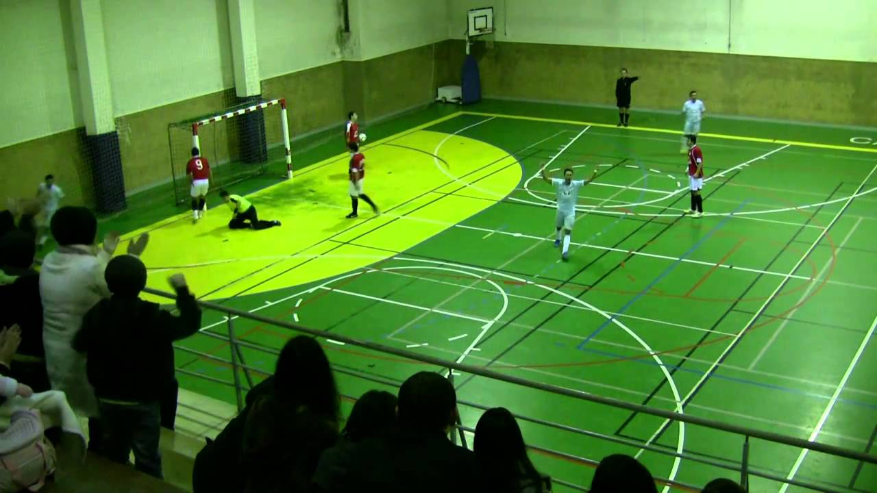 Santo Adrião 6-2 Priscos