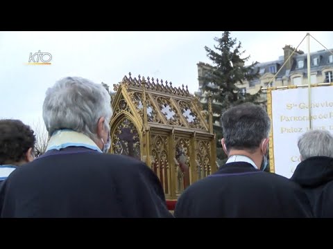 À Paris, la procession 2022 de sainte Geneviève