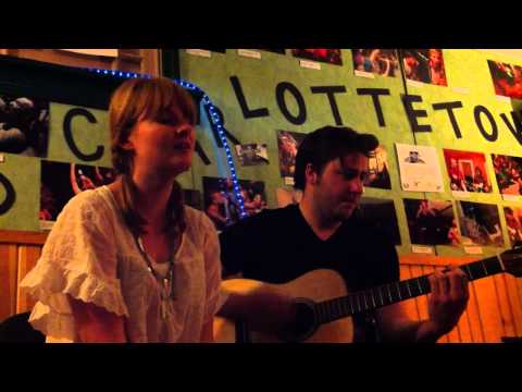 Jenn Grant & Daniel Ledwell at Back Alley Music (ECMA 2011)
