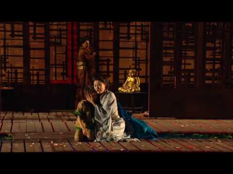 "Madama Butterfly"