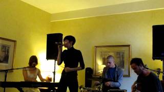 The Jezabels - Hurt Me (Acoustic). Live from a Hotel Suite in Canada