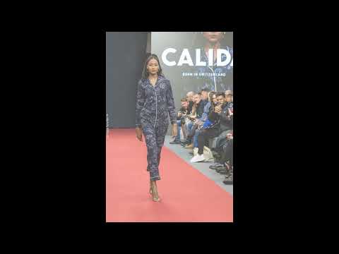 Immagine Italia & Co  Sfilata delle 12 del 110223