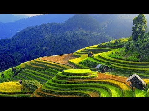 KECAPI SULING SUNDA DALAM PANORAMA ALAM MENAKJUBKAN