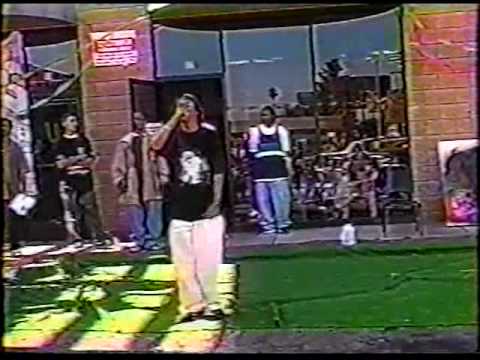 PleasePassTheMic - 3 - Nga Fish, Ellay Khule @ The GoodLife