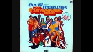Les Humphries Singers - One Of These Days