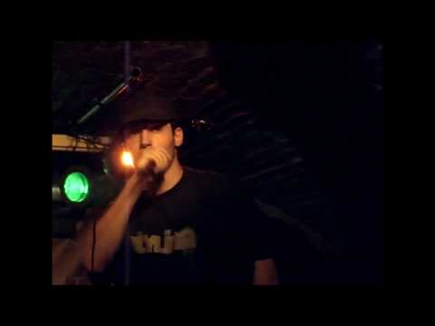 Juras/Wigor feat. Ero JWP - Gra dużego formatu /live/ Punkt WWA 2005 r.