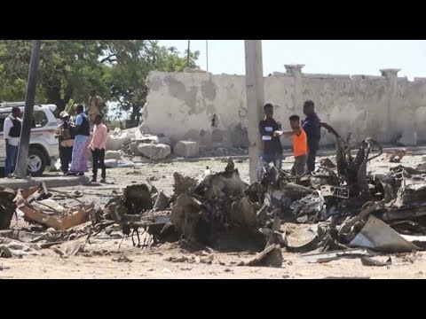 Explosion outside Somalia's Mogadishu airport kills at least 8 • FRANCE 24 English