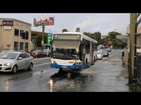 Busways Ryde 2082 ST - Volvo B12BLE Custom Coaches CB60 Evo II