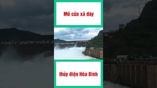 Download lagu Flood discharge from Hoa Binh hydroelectric reservoir at 3:00 p.m. this afternoon #short #news mp3