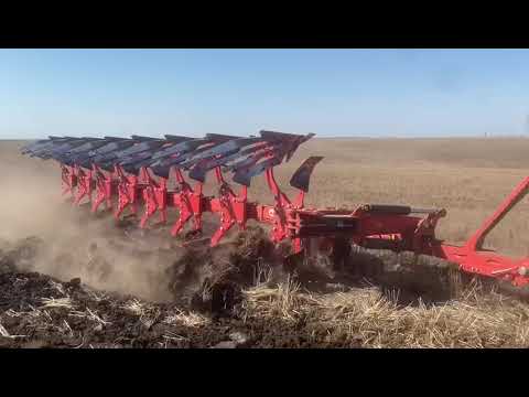 #Plug Maschio model Mirco 8 trupite #Tractor Versatile 370  #Agrin-Natura Utilaje