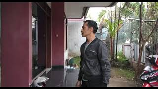 Download lagu film preman versi Barry prima mp3 Download lagu film preman versi Barry prima mp3