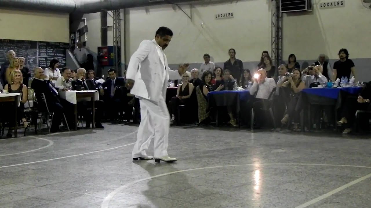 VALDECI DE SOUZA E LAÍSA SOUZA NA SUNDERLAND by Valéria de Paula