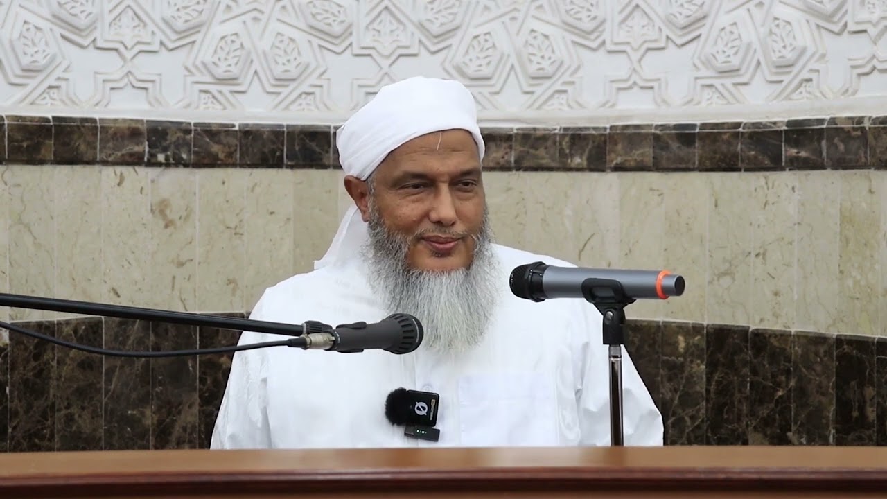 ذكر قصة آدم في القرآن الكريم