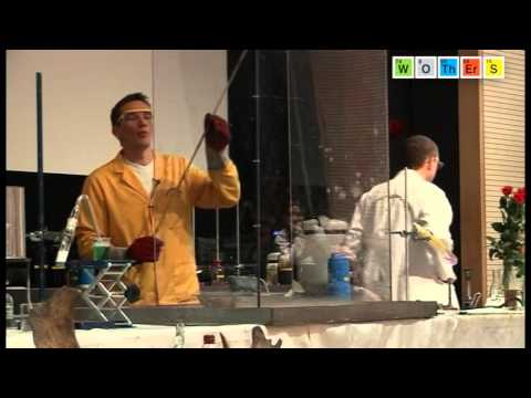 Free Range Chemistry (2008): Iron - Iron Wool & Oxygen