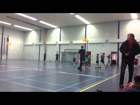 HKC (U) E2 - Koveni E2