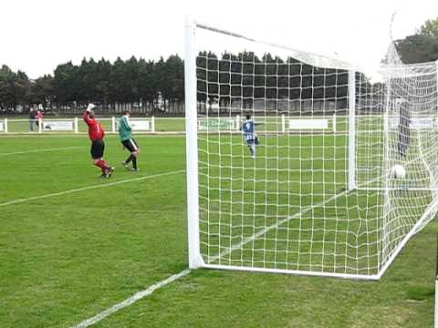 Cray Valley PM 0 Herne Bay 3 (24/09/2011) Byron Walker