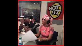 Nicki Minaj Name Checks Missy Elliott (HOT97 interview Funkmaster Flex)
