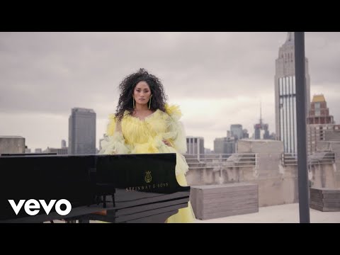 Chloe Flower - No Limit (Official Video)