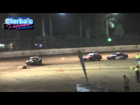4 Cylinder Sedans - A-Main - QLD Title - Maryborough Speedway - 07.03.15